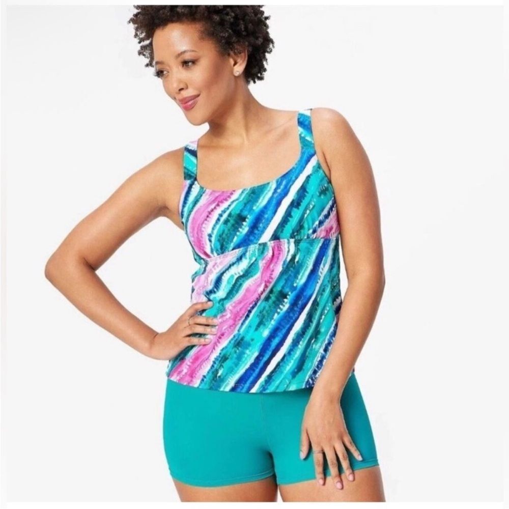 Swimsuits For All Kim Gravel Rainbow Stripe Tank and Shorts Swim Set 12